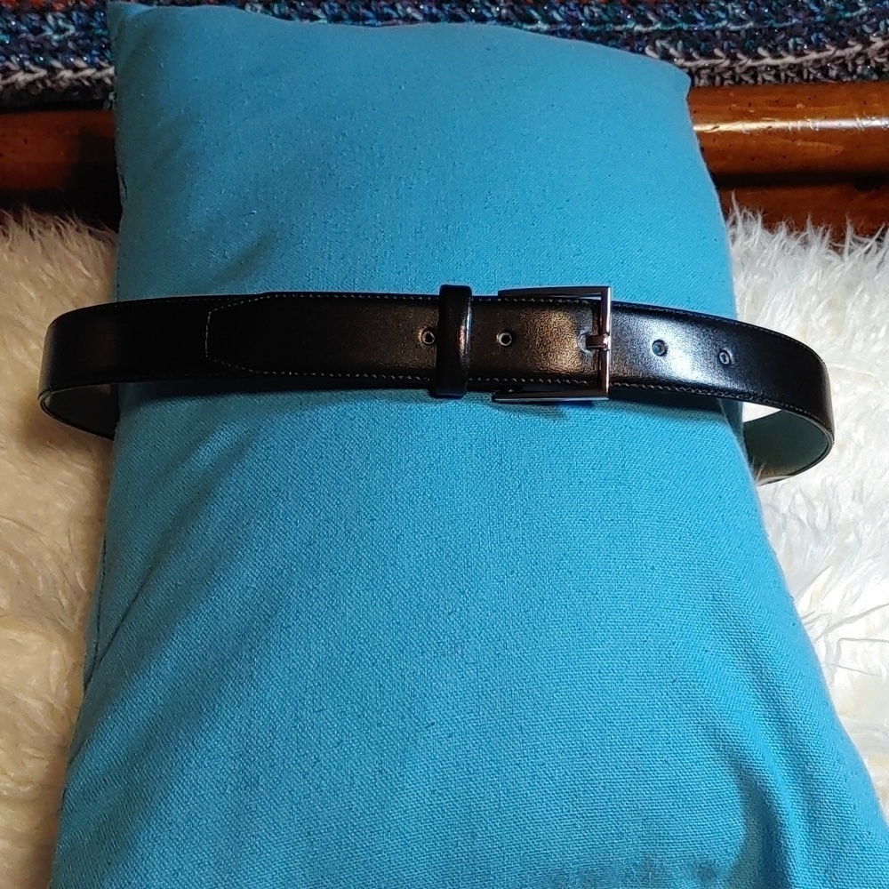 VINTAGE SIMPSONS HUNT CLUB LEATHER BELT